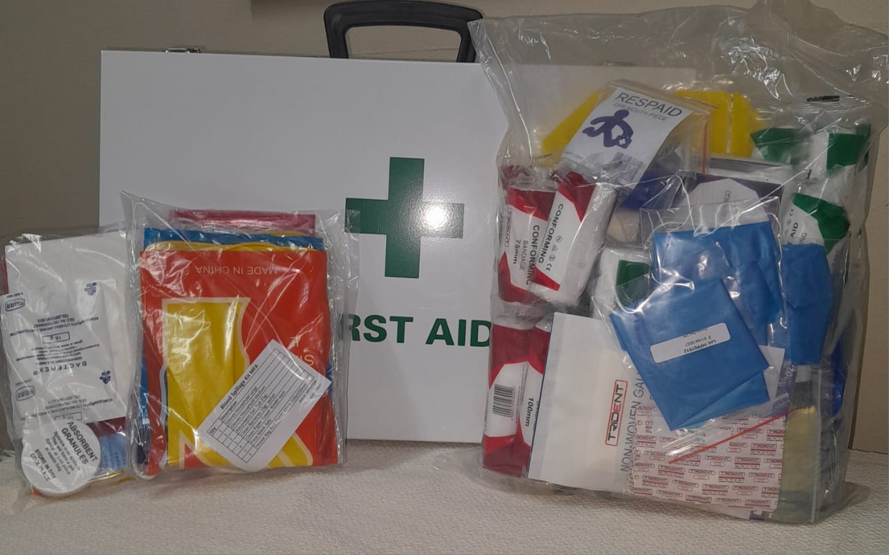 First Aid - Wall Mount Box Regulation 7 With Refill(Metal Box)